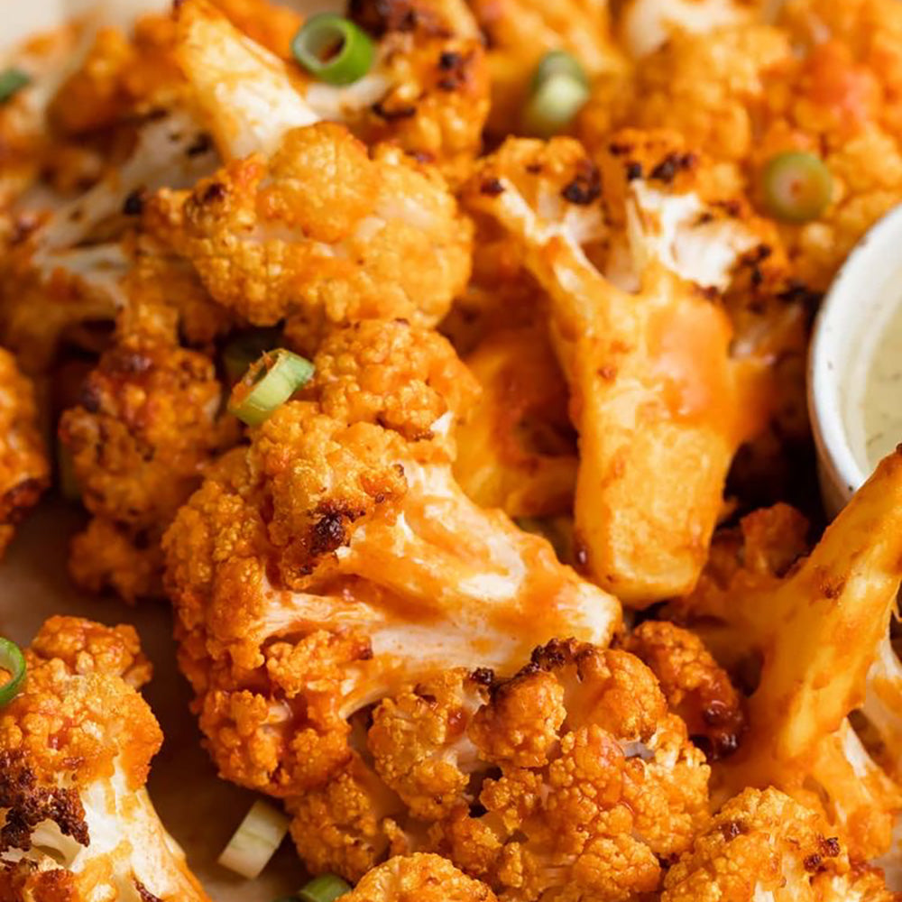 Zesty Ranch chicken with buffalo cauliflower bites